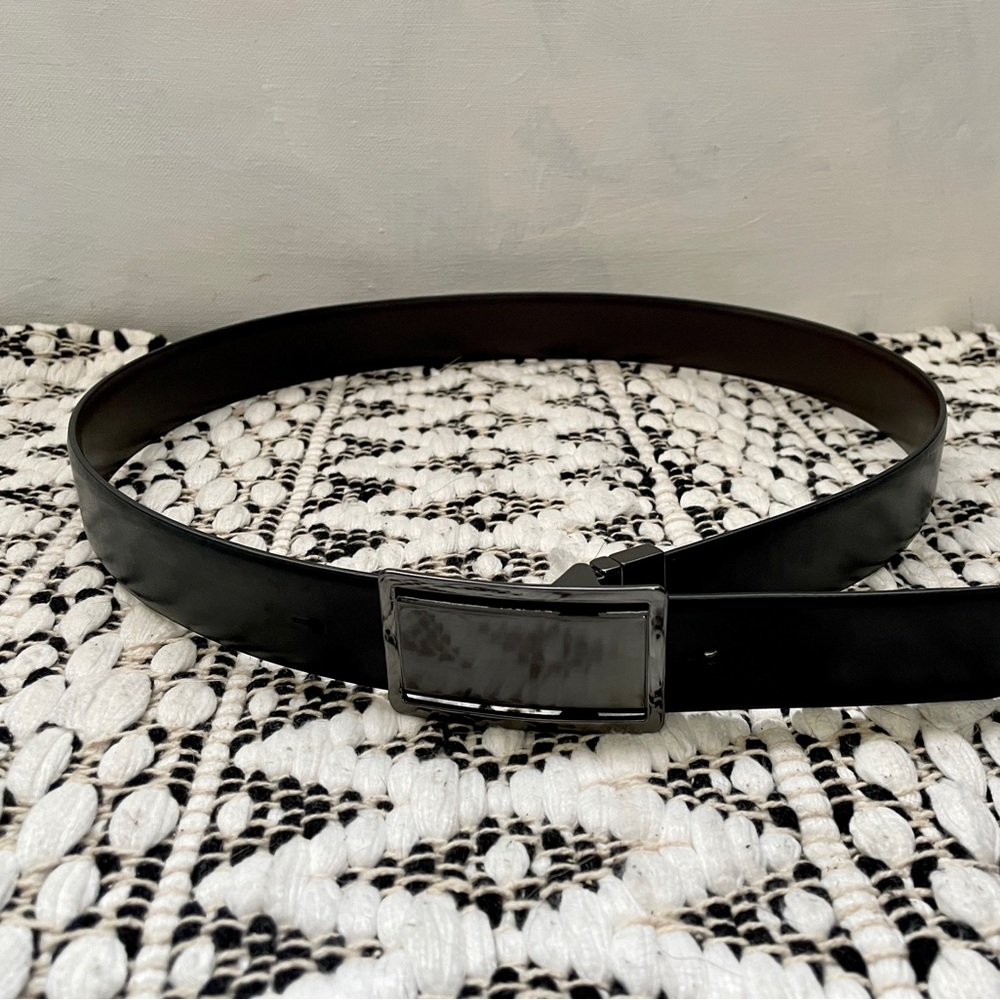 Synthetic leather belt, reversible, black to brown